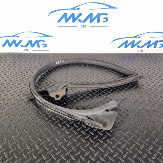 15-18 AUDI A7 4G GENUINE OEM FRONT LEFT  N/S UPPER DOOR RUBBER SEAL 4G8845353J