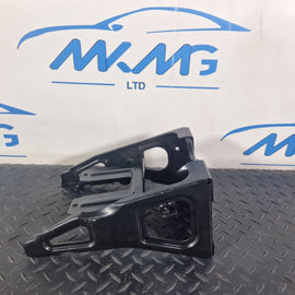 19-ON MERCEDES BENZ A CLA C118 W177 ENGINE BAY SUPPORT BRACKET A2475452601