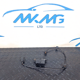 18-ON MERCEDES BENZ SPRINTER W907 HOOD HANDLE BONNET RELEASE A9079820900