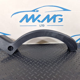 19-ON MERCEDES BENZ CLA C118 TRUNK LID HINGE COVER TRIM LEFT A1188210000