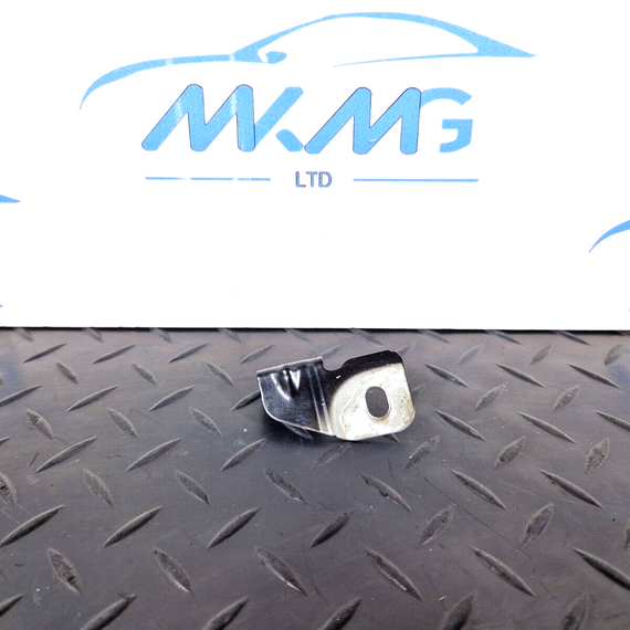 16-24 AUDI A5 F5 GENUINE FRONT WING MOUNT BRACKET LEFT PASSENGER SIDE 8W0821469