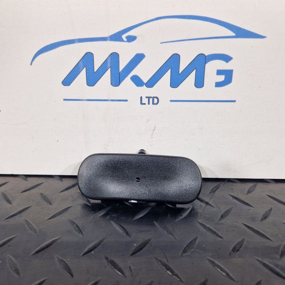 16-23 AUDI A5 F5 SPORTBACK WINDSHIELD RIGHT WASHER JET SPRAYER SPRAY 8W6955988A