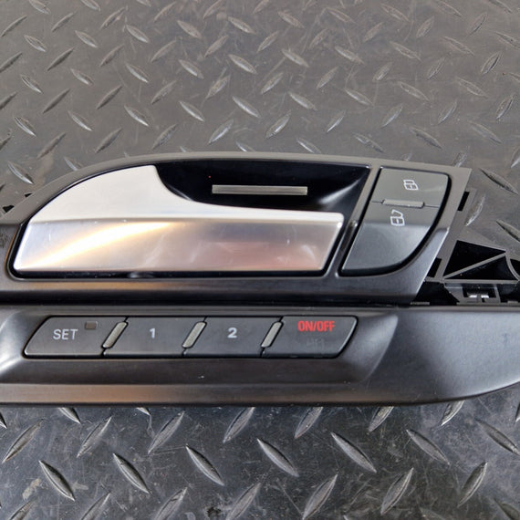 10-15 AUDI Q7 4L OEM FRONT LEFT PASSENGER DOOR HANDLE & SEAT MEMORY SWITCH PANEL