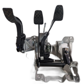 2016 AUDI A4 ACCELERATOR BREAK PEDAL BOX 8W1723523