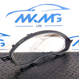16-19 AUDI A4 B9 GENUINE SPEEDOMETER SURROUND TRIM COVER 8W0857115
