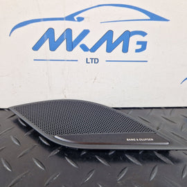 16-19 AUDI A4 B9 GENUINE OEM DASHBOARD RIGHT O/S SPEAKER COVER TRIM 8W2857228A