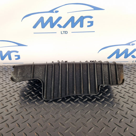 16-23 AUDI A5 F5 SPORTBACK S-LINE REAR RIGHT CONTROL ARM COVER 8W0505416E