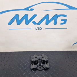 10-18 AUDI A7 4G S-LINE REAR BOOT LUGGAGE COMPARTMENT TIE MOUNTING EYE 4G8813384