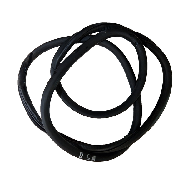 10-18 VW TOUAREG 7P GENUINE REAR RIGHT DOOR GASKET RUBBER SEAL 7P0867367F