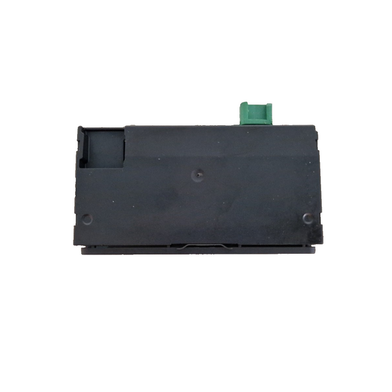 16-20 AUDI Q7 4M GENUINE OEM CENTER CONSOLE DUAL USB AUX JACK PORT 4M0035736