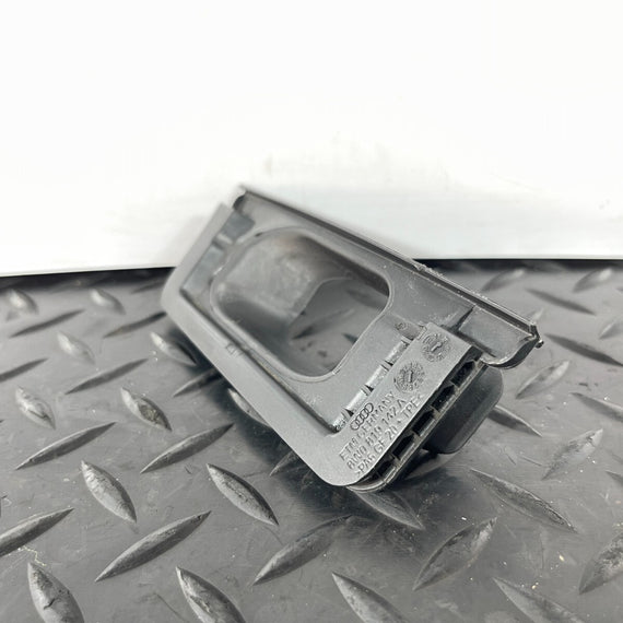 16-19 AUDI A4 B9 GENUINE FRONT RIGHT REINFORCEMENT BEAM SEAL 8W0819142A