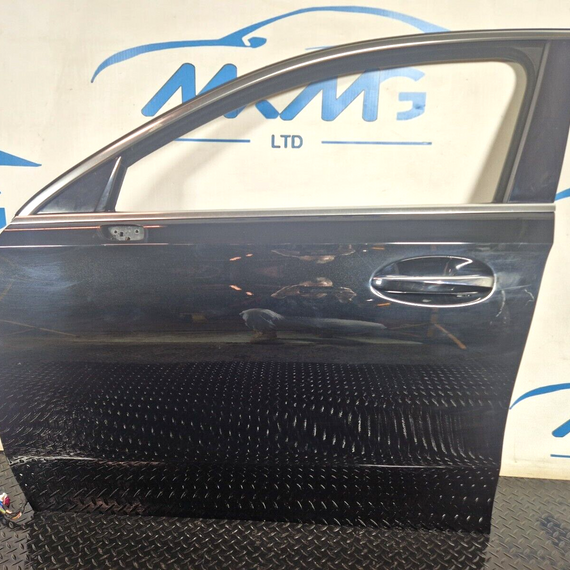 18-ON MERCEDES BENZ A CLASS W177 FRONT LEFT N/S COMPLETE DOOR COSMOS BLACK 191