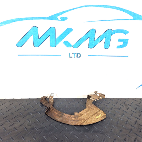 14-21 MERCEDES-BENZ C-CLASS C250D W205 REAR RIGHT MOUNTING BRACKET A2055467480