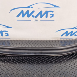 11-19 MERCEDES BENZ ML W166 ENGINE COMPARTMENT RUBBER SEAL A1668870098