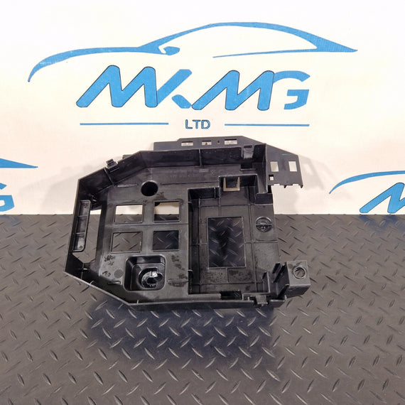 18-ON MERCEDES SPRINTER W907 W910 FOOTWELL FIREWALL CENTER BRACKET A9075451500