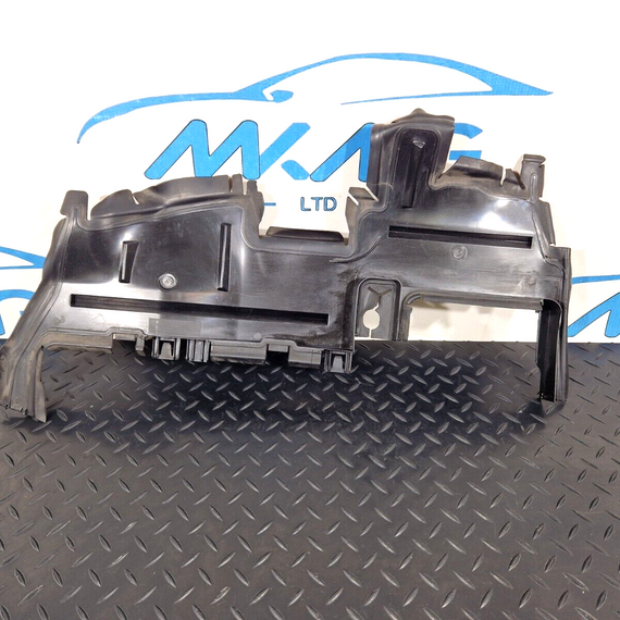 12-18 AUDI A6 C7 LEFT RADIATOR AIR GUIDE 4G0121283BF