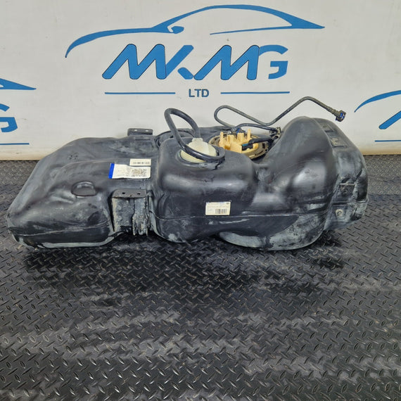 18-ON MERCEDES BENZ SPRINTER W910 W907 FUEL TANK & PUMP A9104700400 A9104701800