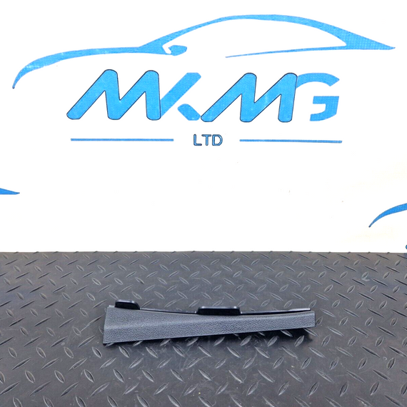 16-19 AUDI A4 AVANT B9 S-LINE GENUINE RIGHT SIDE A PILLAR BRACKET 8W0868204