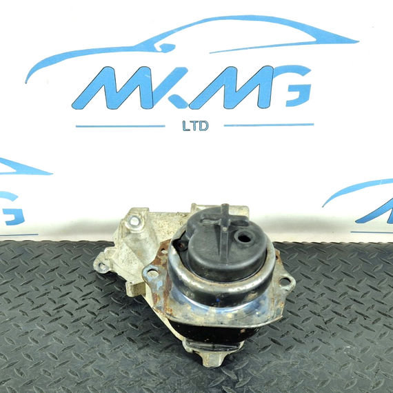 10-13 BMW X5 E70 LCI GENUINE RIGHT ENGINE SUPPORT BRACKET 6790022