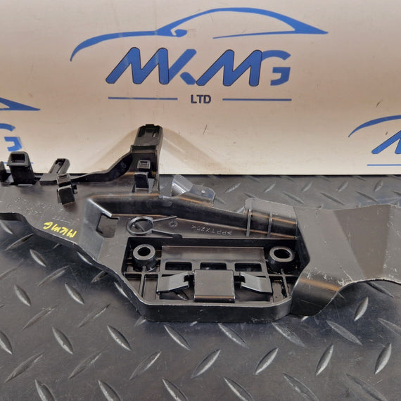 11-19 MERCEDES BENZ ML W166 OEM FRONT LEFT N/S DOOR LOCK BRACKET A1667231114