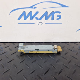 16-19 AUDI A4 B9 AERIAL ANTENNA AMPLIFIER AMP BOOSTER 8W5035225D