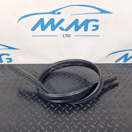 19-ON MERCEDES BENZ A CLASS W177 BONNET HOOD RUBBER SEALING GASKET A1778310000