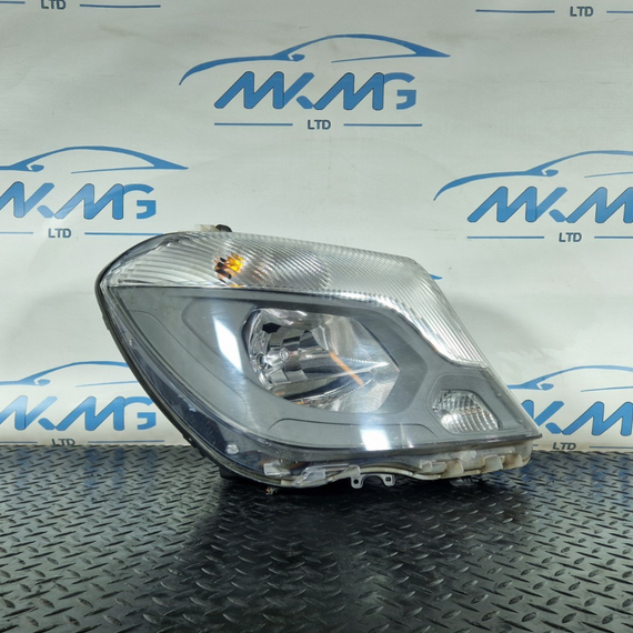 06-14 MERCEDES BENZ SPRINTER W906 RIGHT DRIVER O/S SIDE HEADLIGHT A9068202661