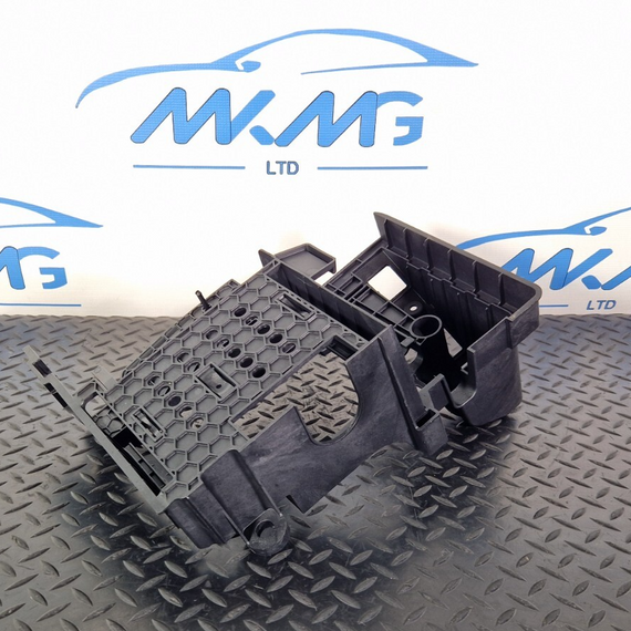 14-21 MERCEDES BENZ W205 GENUINE FUSE BOXES BRACKET HOLDER A2055453040