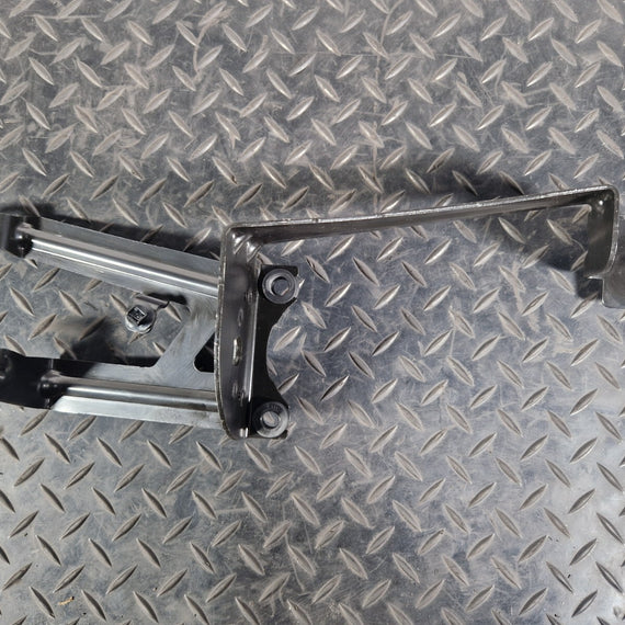 Brake Pump Bracket Mercedes W177 W247 ABS Pump Mount Holder Support A1774303400