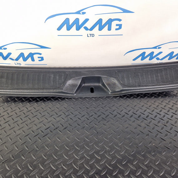 12-18 MERCEDES BENZ B-CLASS W246 REAR BOOTLID CATCH TRIM PANEL A2466900041