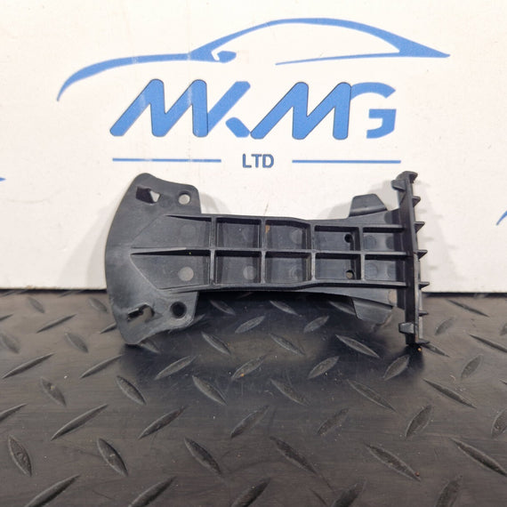 12-18 BMW 3 SERIES F30 F31 LCI FRONT BUMPER CENTRE BRACKET GENUINE 7296331