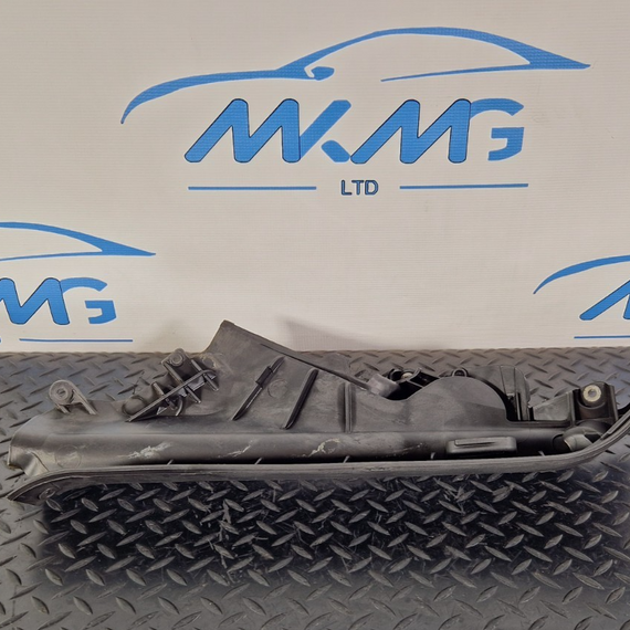 10-13 BMW X5 E70 LCI GENUINE N/S LEFT PARTITION ENGINE BAY TRIM COVER 7169419