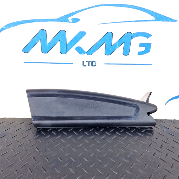 10-18 AUDI A7 4G S-LINE REAR LEFT TAILGATE HINGE COVER TRIM 4G8827991A