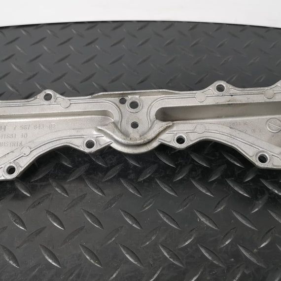 11-16 BMW M5 F10 5-SERIES 4.4L V8 PETROL ENGINE BLOCK END COVER 7567643