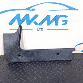 18-ON MERCEDES BENZ SPRINTER W907 FRONT RIGHT DOOR ENTRANCE TRIM A9106863400