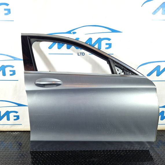 14-21 MERCEDES BENZ W205 FRONT RIGHT DRIVER  O/S COMPLETE DOOR IN GREY 792