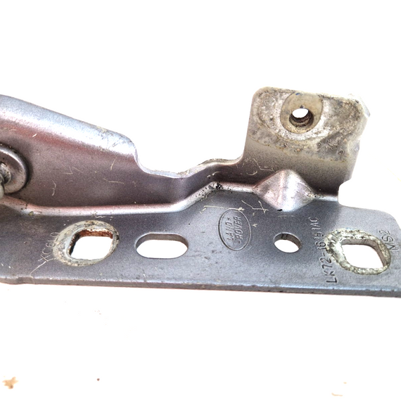 2021 LAND ROVER DISCOVERY SPORT L550 GENUINE WING BRACKET LK72-16150AB