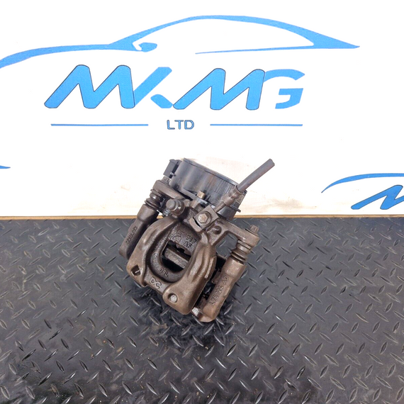 19-ON MERCEDES A CLASS W177 REAR LEFT SIDE ELECTRIC BRAKE CALIPER A2474230798