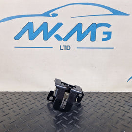 14-21 MERCEDES BENZ C220 W205 REAR PARCEL SHELF RIGHT O/S MOUNTING PLATE BRACKET