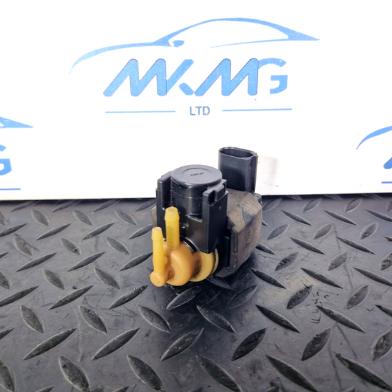 15-18 AUDI A7 4G GENUINE OEM SOLENOID VALVE 059906629F