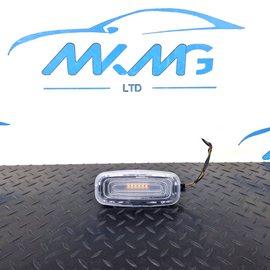 18-ON MERCEDES-BENZ SPRINTER W907 W910 INTERIOR ROOF LIGHT A910906