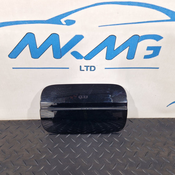16-19 AUDI A4 B9 GENUINE FUEL DOOR IN BLACK 8W0809907 LY9T