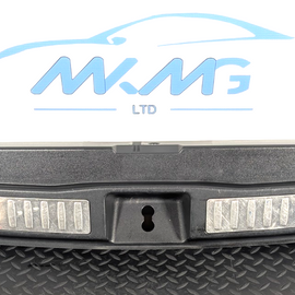 11-19 MERCEDES BENZ ML W166 GENUINE BOOT SILL LOCK TRIM COVER PANEL A1666900041