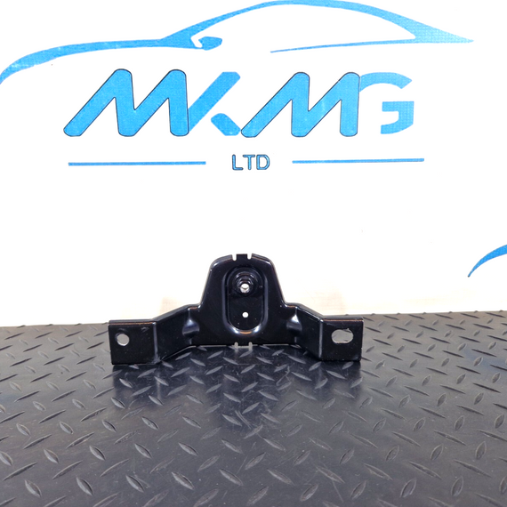 14-21 MERCEDES BENZ C300h W205 ADBLUE TANK HOLDER BRACKET MOUNT A2054750427