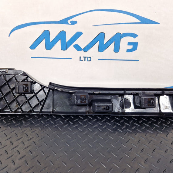 14-21 BMW 2 SERIES GRAN TOURER F46 GENUINE REAR LEFT SIDE SKIRT BRACKET 7318861