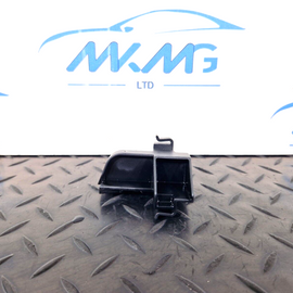 14-21 MERCEDES BENZ C200 W205 OEM AIR DUCT UPPER SEAL BRACKET A2058314700