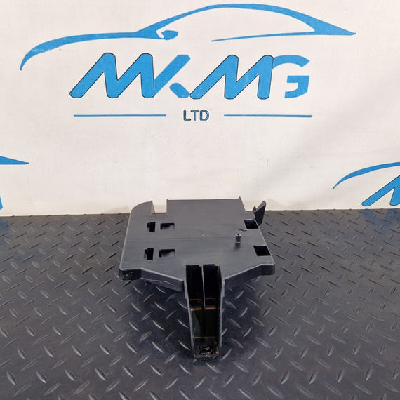 10-15 AUDI Q7 4L GENUINE HYDRAULIC PUMP CONTROL MODULE HOLDER BRACKET 4L0927131