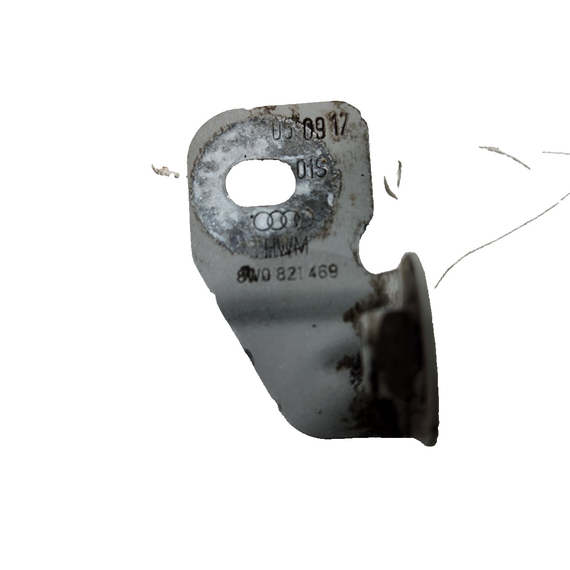 16-19 AUDI A4 B9 GENUINE FRONT LEFT PASSENGER SIDE WING BRACKET 8W0821469