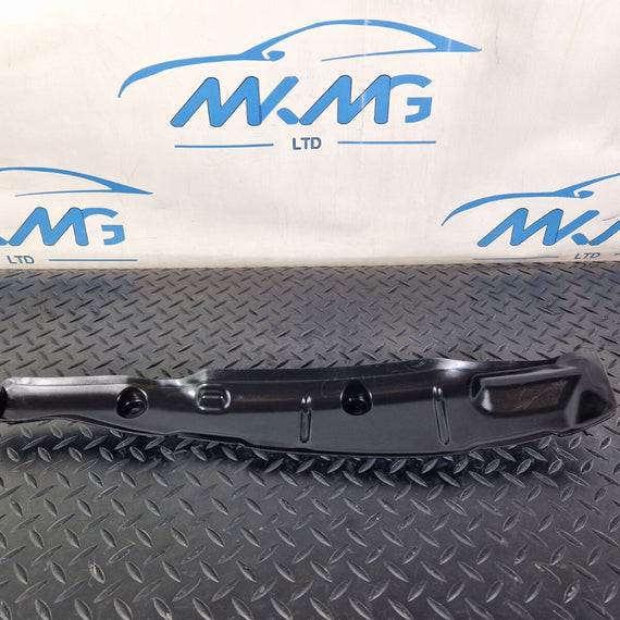 16-19 AUDI A4 B9 GENUINE FRONT RIGHT DRIVER SIDE WING FILLER INSULATOR 8W0821112