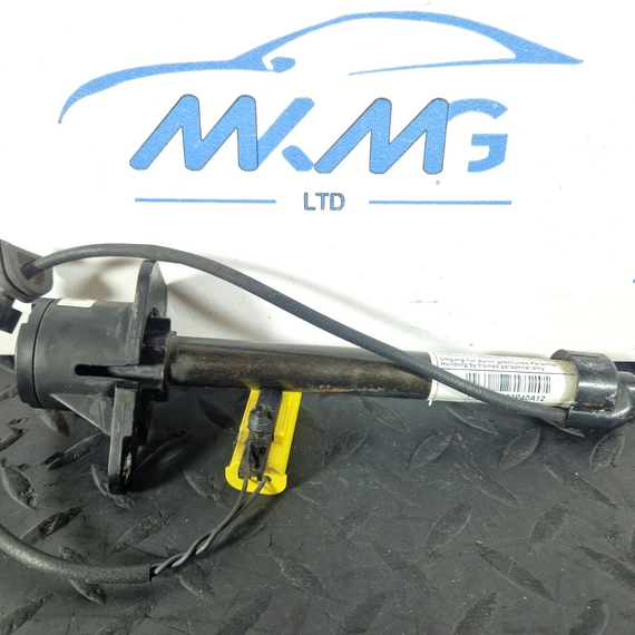 11-19 MERCEDES BENZ ML W166 GENUINE OEM BONNET HOOD HINGE ACTUATOR A1669060002